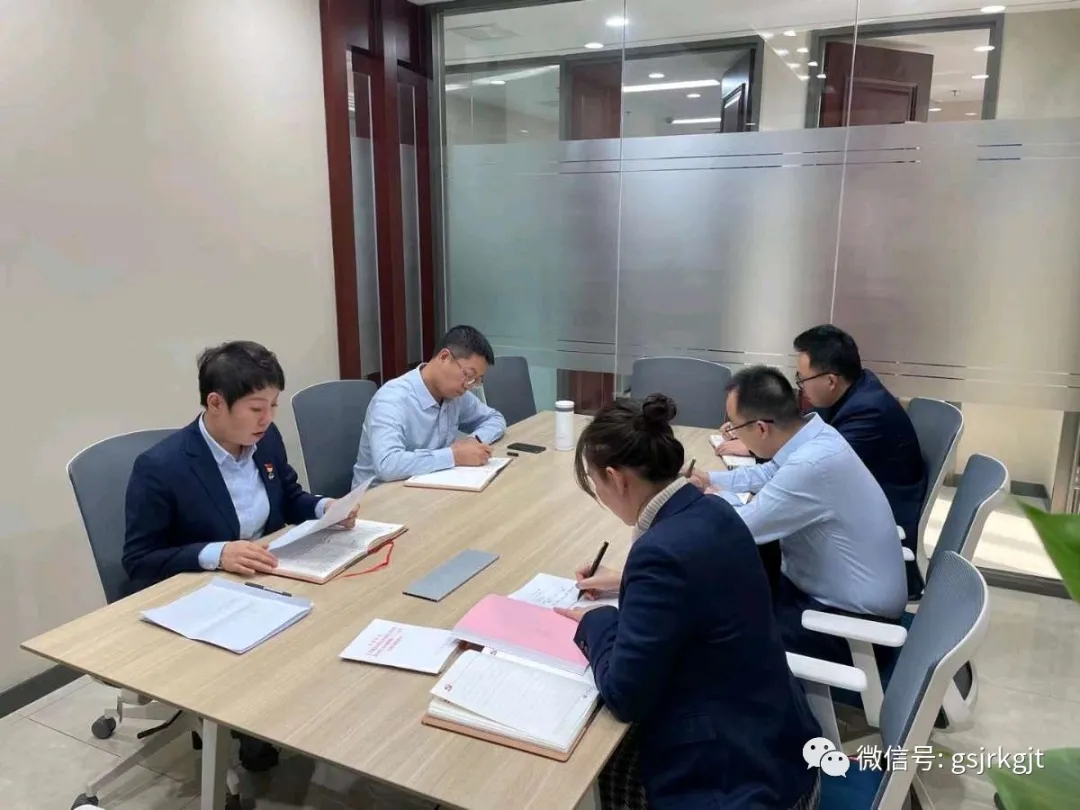 凝聚思想共识 激发奋进力量——开云手机机关第六党支部开展“学党史，讲党课”主题党日活动