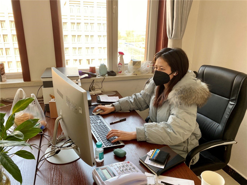 让党旗飘扬在战斗一线 开云手机官方网站-开云(中国)疫情防控复工复产侧记（三）